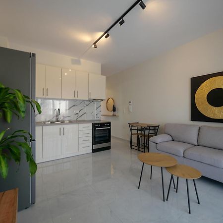 Deluxe Apartment Tríkala エクステリア 写真