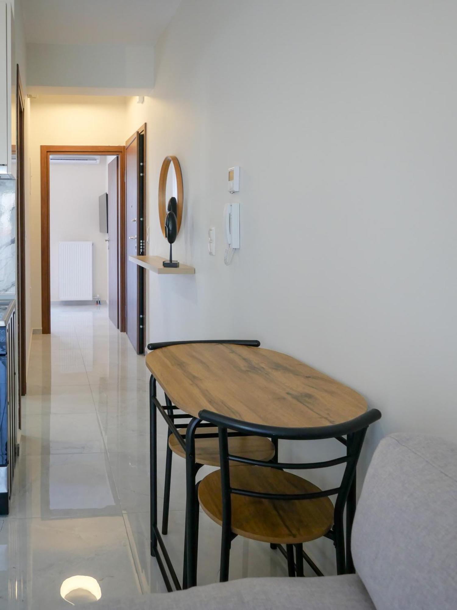 Deluxe Apartment Tríkala エクステリア 写真
